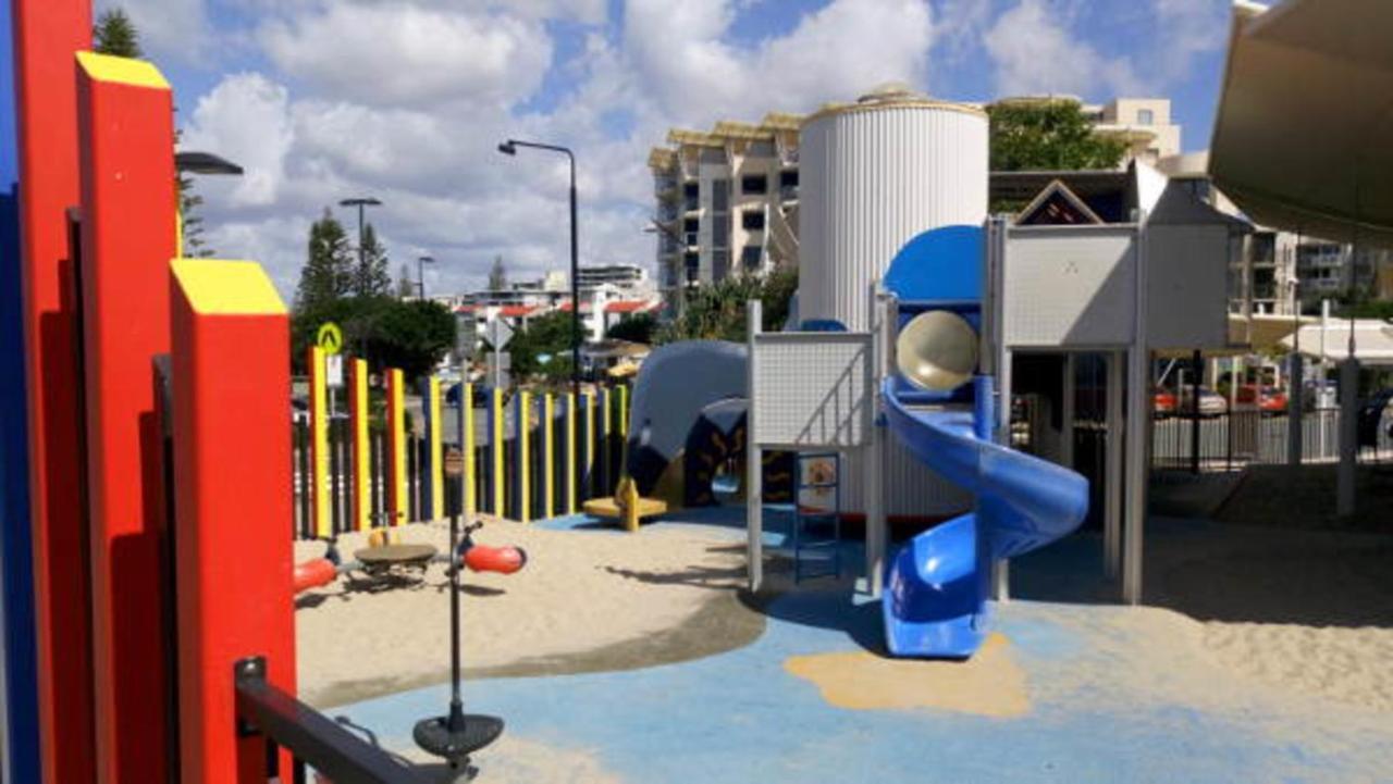 Family, Romance, Fun On Kings Beach Caloundra Extérieur photo